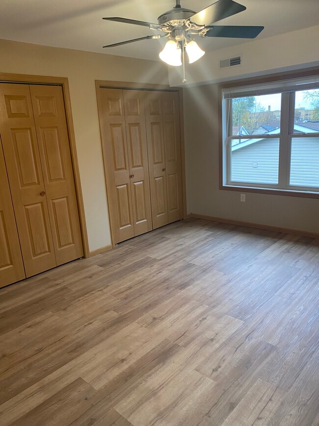 1402 W Broadway St Unit 207
