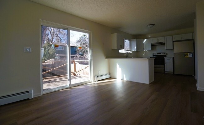 Photo - 1225 S Coffman St