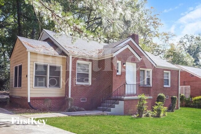 Photo - 1924 Shirley St SW