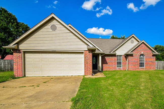 Building Photo - 10368 Palmer Cove