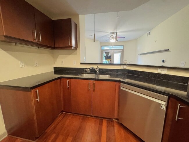 Photo - 390 17th St NW Unit 5062