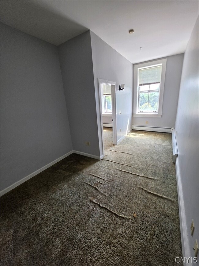 Photo - 256 State St