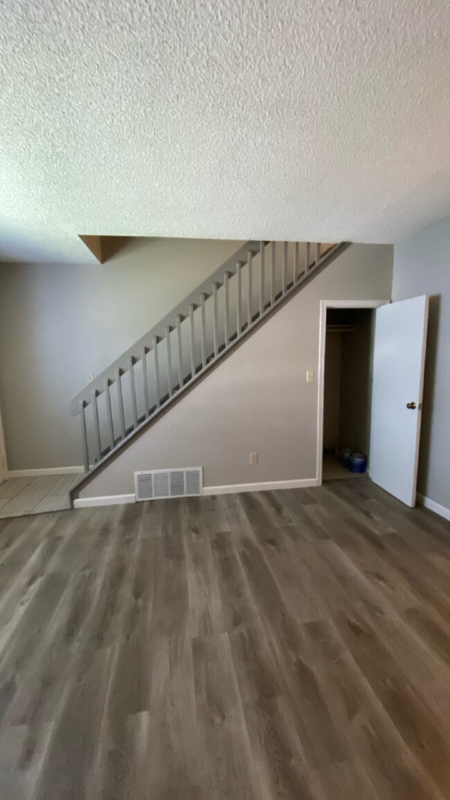 Photo - 2 bedroom townhome - Soaring Eagle