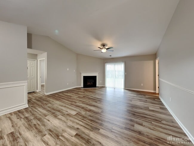 Photo - 1628 Poplar Shadow Dr