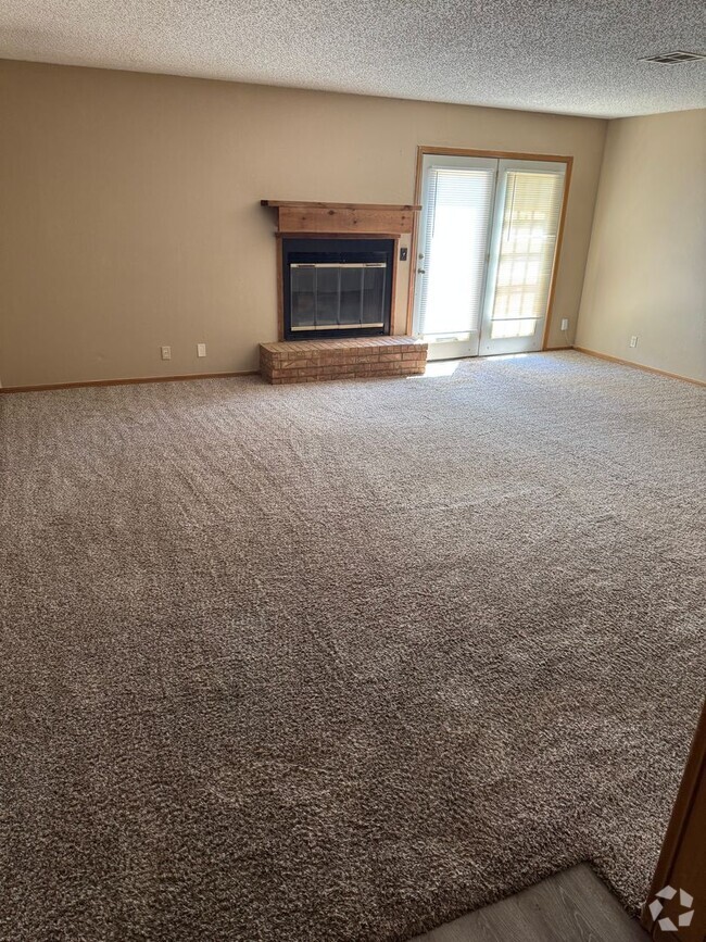 Building Photo - 2704-2706 Shoreridge Unit 2704 Shoreridge Rental