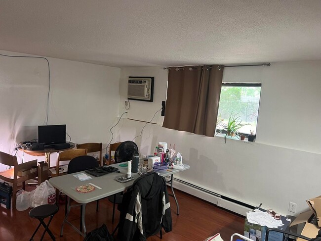 Photo - 12 Tiffany Rd Unit 3