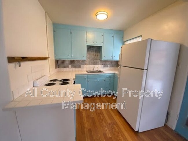 Photo - 1530 E Kearney St Condo