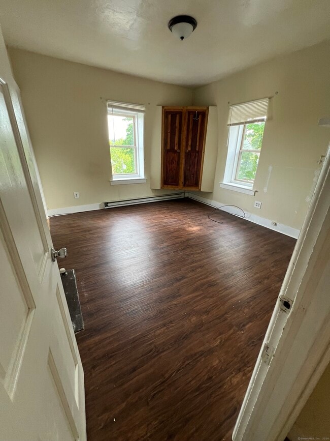 Photo - 14 Turner St Unit 1