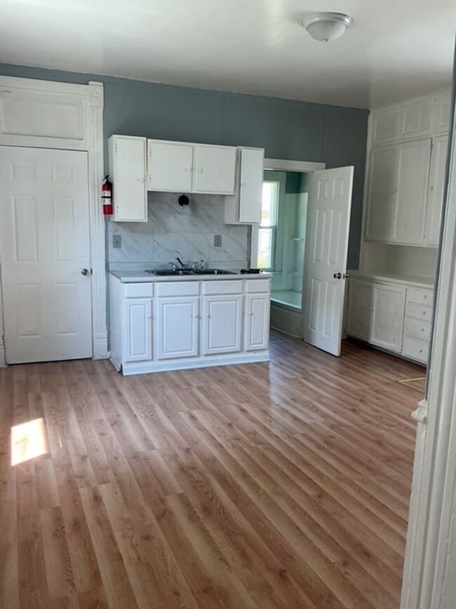 Photo - 3 Bedroom / 1 Bathroom House in Peoria