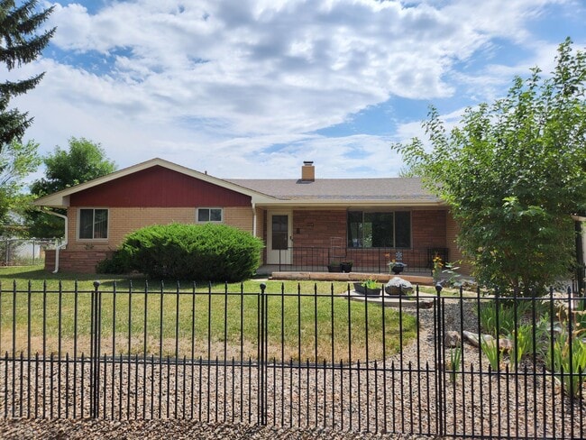 Building Photo - 1326 Fremont Ct