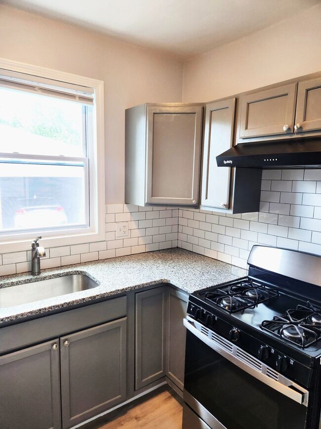 Photo - 19-21 Penn Street Unit 1