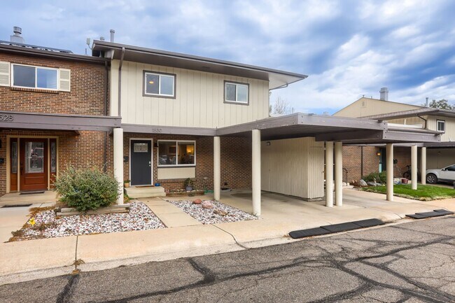 1530 Greenbriar Blvd