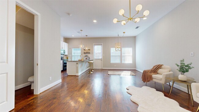 Photo - 5430 Camaguey St