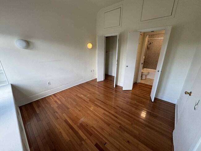 Photo - 362 Commonwealth Ave Unit 3