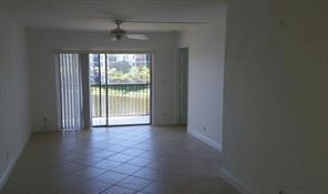 Photo - 2228 N Cypress Bend Dr Unidad 310