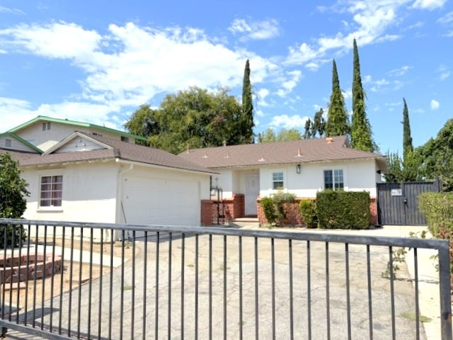 Building Photo - 1837 Lancewood Ave