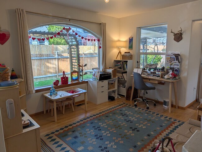 Photo - 2319 S 18th St