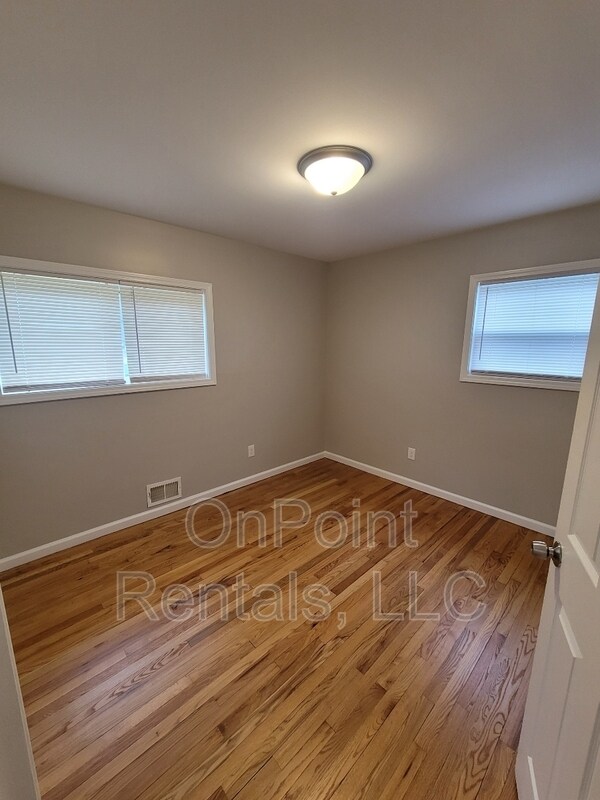 26343 Margareta St Rental House Rental in Redford Charter Township