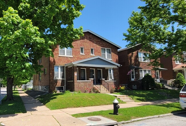 Building Photo - 5537 Holly Hills Ave Unit 5537A