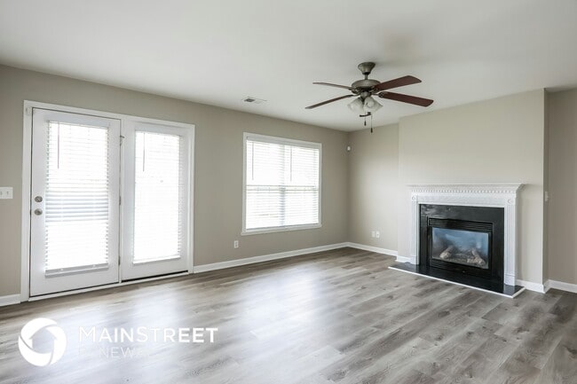 Photo - 1506 Hamilton Hills Dr