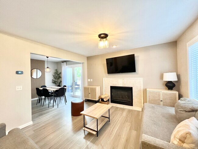 Photo - 330 Meadowside Dr Condo Unit 330