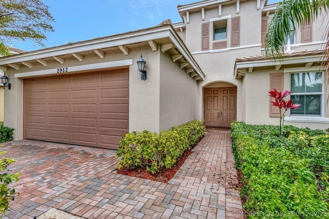 2952 Payson Way