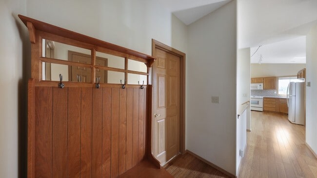 Photo - 2 Bed 2 Bath - Penn Cove - Small Dog - Vie...