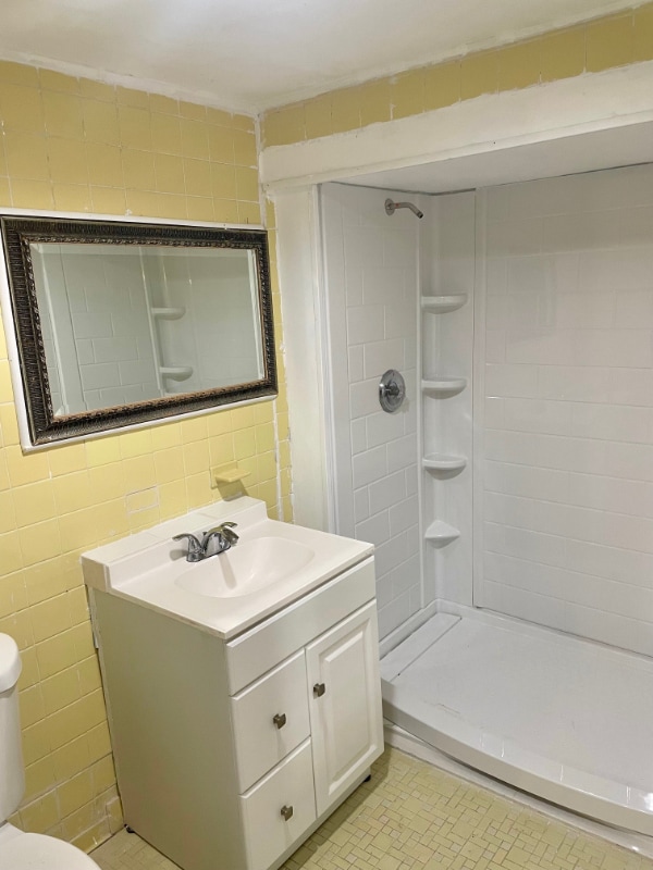 Photo - 1077 Martinstein Ave