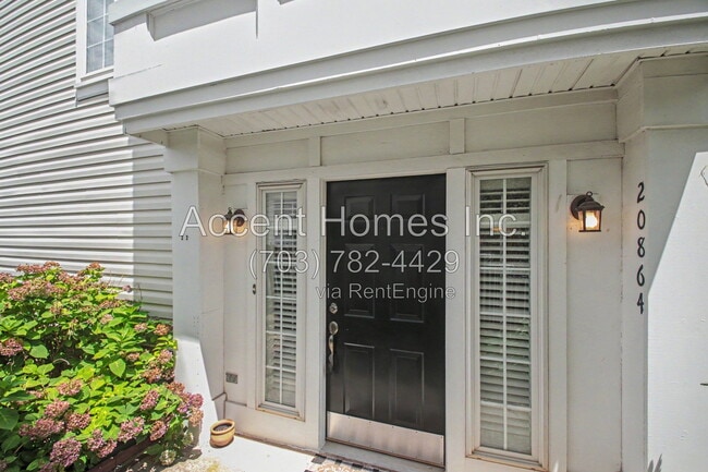 Photo - 20864 Pitt Terrace
