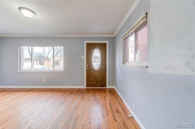 Photo - 125 Koeln Ave