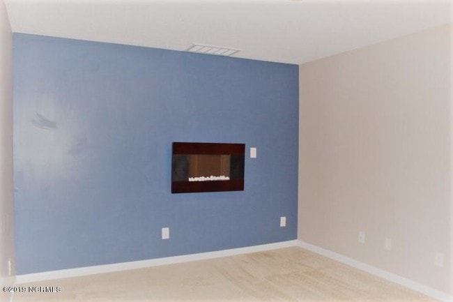 Photo - 110 Dunhill Ct