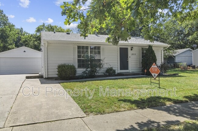 3213 York Dr