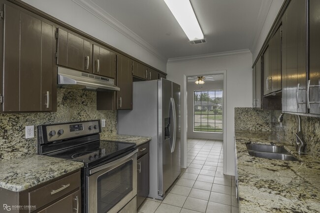 Photo - 3533 Hastings Pl