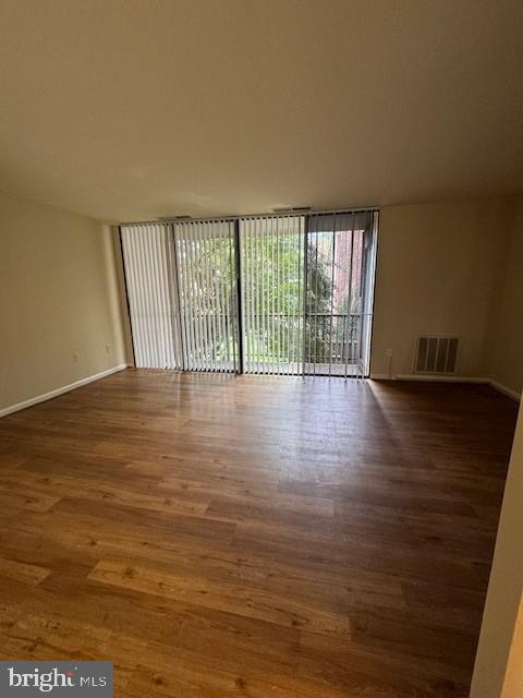 Photo - 778 Quince Orchard Blvd Unidad 102