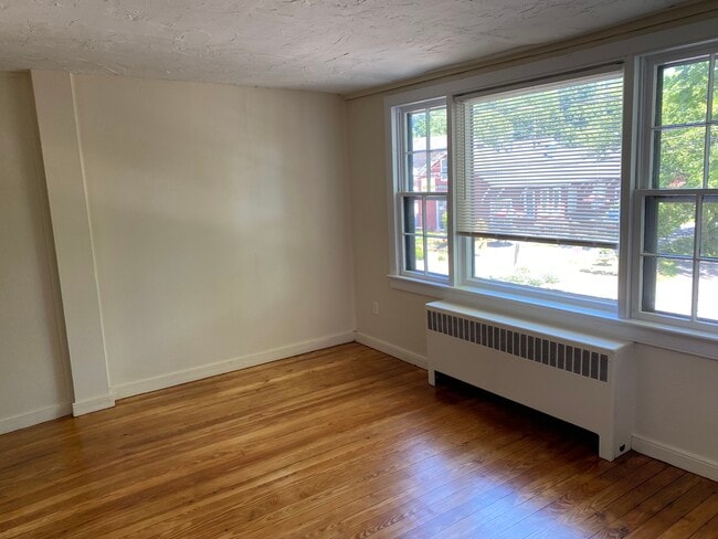 Photo - 13 BRIDGE St Unit #2 2nd Fl