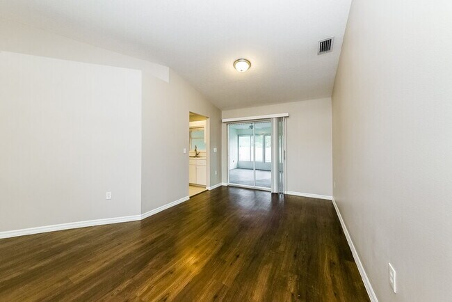 Photo - 2003 Old Arbor Ct