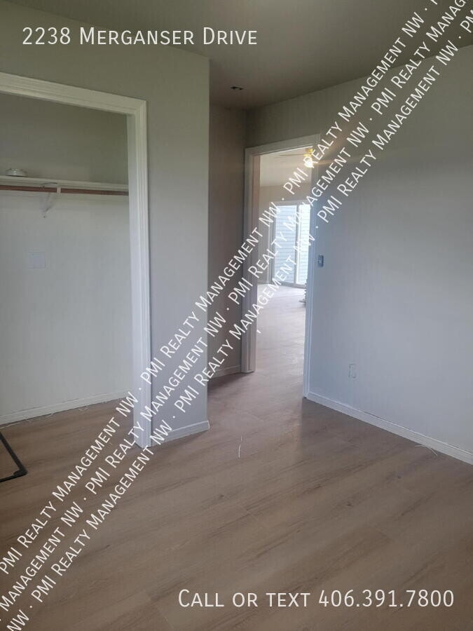 Photo - 2238 Merganser Dr