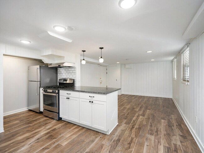 Photo - 1612 S 32nd Ave