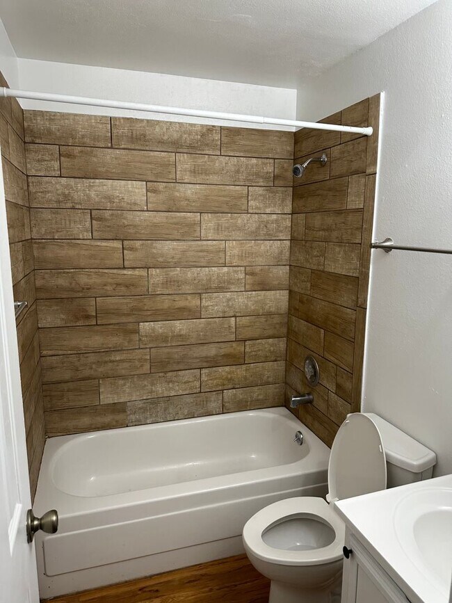 Photo - 1785 Zebulon Dr Unit C