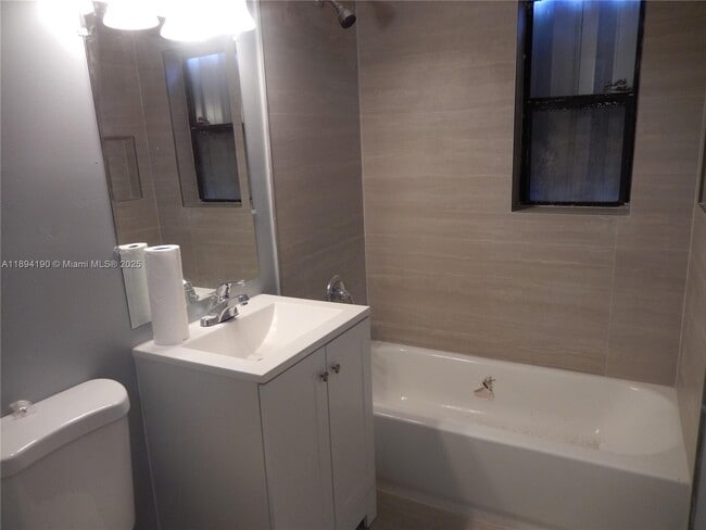 Photo - 2001 NW 166th St