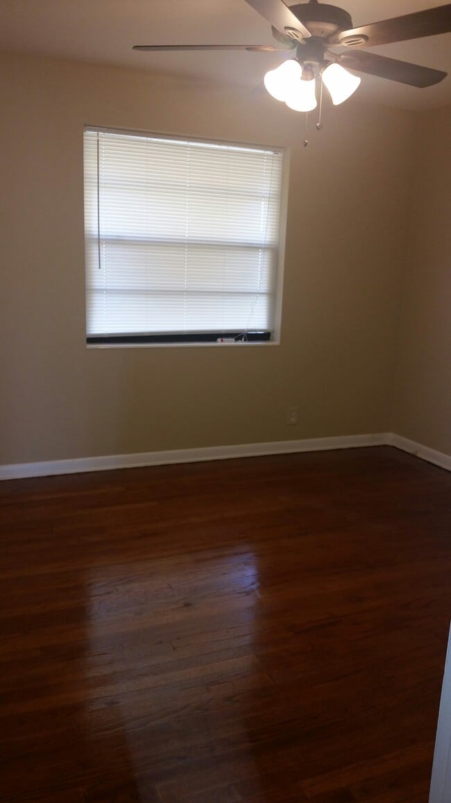 Photo - 498 W Drew St Unit C