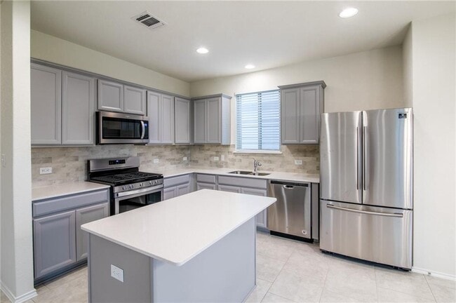 Photo - 620 Reinhardt Blvd