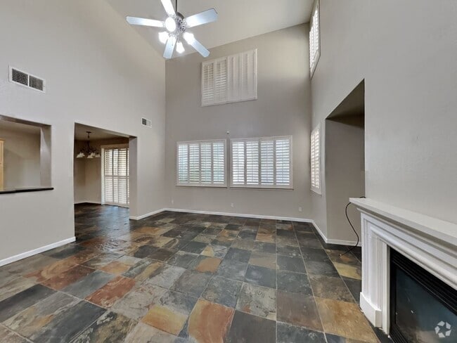 Building Photo - 3/2.5 House Available Now in Mossdale Landing