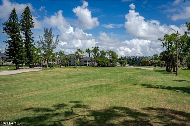 180 Turtle Lake Ct Unit 210