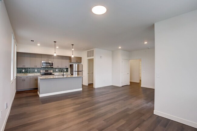 Open concept Livingroom and Kitchen