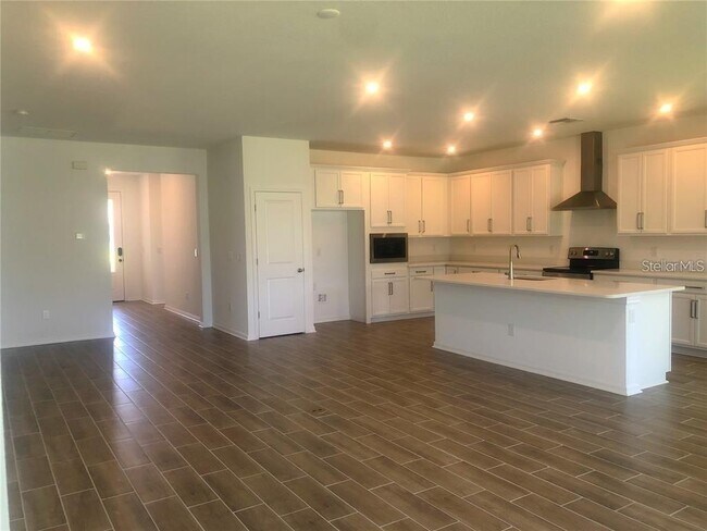 13403 Newport Shores Dr