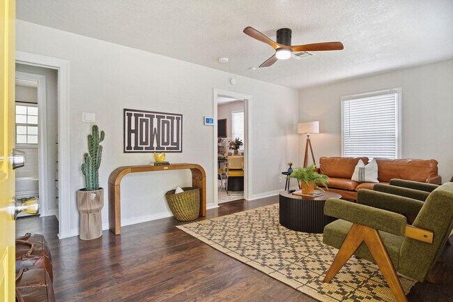 Photo - 912 W Comanche St Unidad ID1259093P