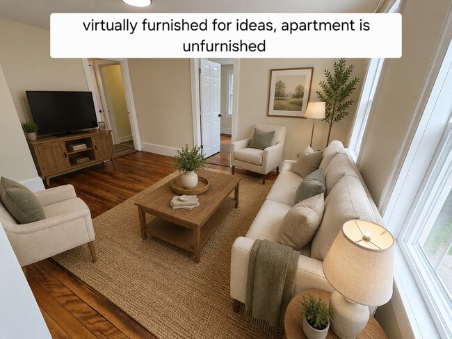 Building Photo - 414 N State St Unit Upstairs