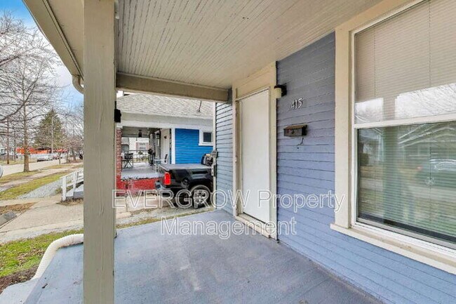 Photo - 415 N Oxford St