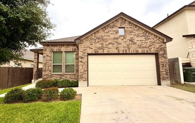 Photo - 11104 Santillana Loop